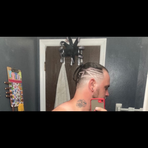 Meet your Posher, Daniel - Picture 4 of 5